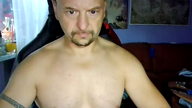 Snapshot of Sports-beast chatting on 18, 9, 2025 Sports-beast online show from 18, 9, 2025