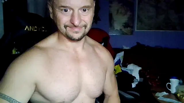 Snapshot of Sports-beast chatting on 24, 9, 2025 Sports-beast online show from 24, 9, 2025