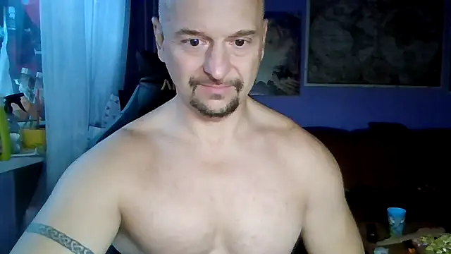 Snapshot of Sports-beast chatting on 24, 10, 2025 Sports-beast online show from 24, 10, 2025