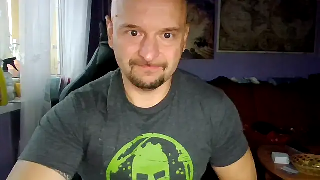 Snapshot of Sports-beast chatting on 10, 11, 2025 Sports-beast online show from 10, 11, 2025