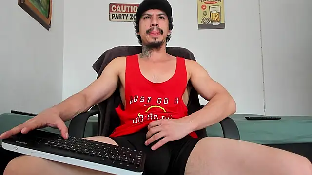 Snapshot of TristanWoods chatting on 15, 1, 2025 TristanWoods online show from 15, 1, 2025