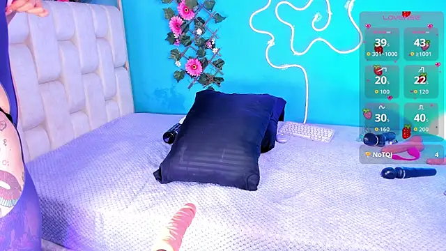 Snapshot of Im_foxy01 chatting on 11, 11, 2025 Im foxy01 online show from 11, 11, 2025