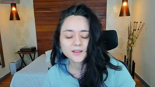 KatherineBond online show from 21, 1, 2025