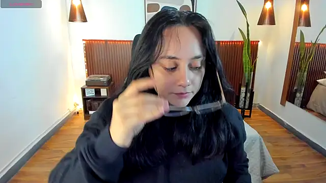 KatherineBond online show from 25, 10, 2025