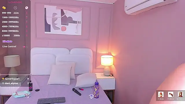 Danee 19  online show from 14, 1, 2026