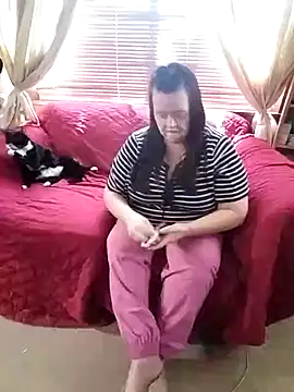 Snapshot of Bayou_Woman68 chatting on 19, 9, 2025 Bayou Woman68 online show from 19, 9, 2025