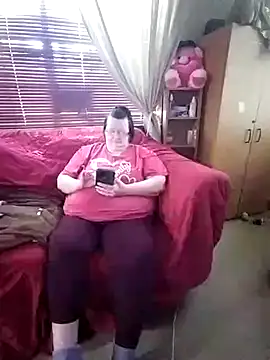 Snapshot of Bayou_Woman68 chatting on 7, 4, 2026 Bayou Woman68 online show from 7, 4, 2026