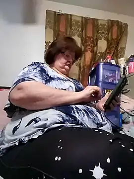 Snapshot of Bayou_Woman68 chatting on 8, 4, 2026 Bayou Woman68 online show from 8, 4, 2026