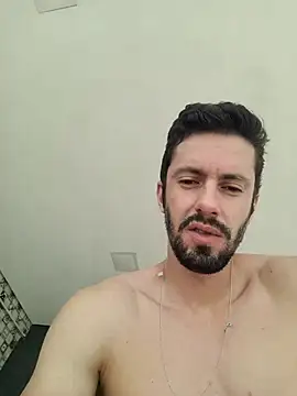 Diegosob8720 online show from 28, 2, 2025