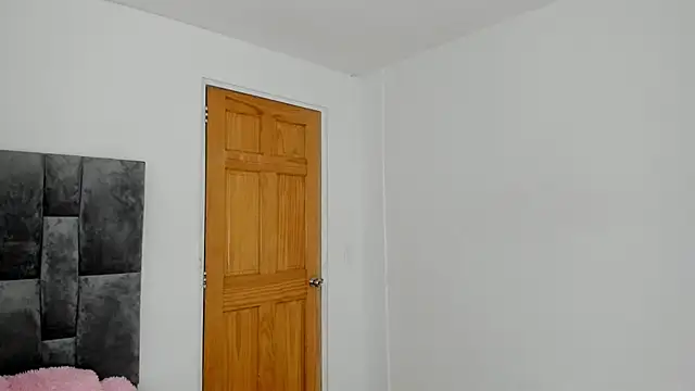 Snapshot of _Little_angel69 chatting on 20, 2, 2025  Little angel69 online show from 20, 2, 2025