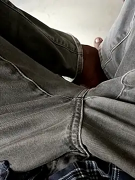 Snapshot of You_are__mine_ chatting on 12, 10, 2025 You are mine online show from 12, 10, 2025