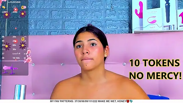 AriannaLewiis online show from 30, 1, 2025