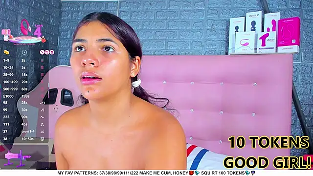 AriannaLewiis online show from 2, 3, 2025