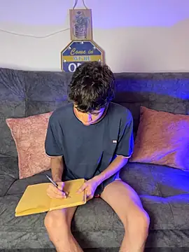 Snapshot of MyLatinHotBoys chatting on 23, 1, 2025 MyLatinHotBoys online show from 23, 1, 2025