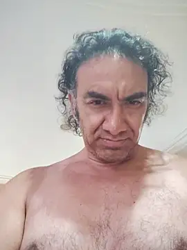 Snapshot of jaguardragon chatting on 14, 11, 2025 jaguardragon online show from 14, 11, 2025