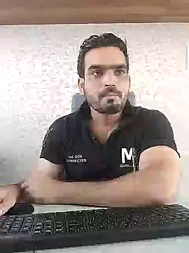 Snapshot of indianguy89 chatting on 8, 12, 2024 indianguy89 online show from 8, 12, 2024