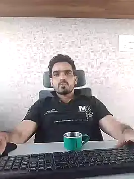 Snapshot of indianguy89 chatting on 15, 12, 2024 indianguy89 online show from 15, 12, 2024