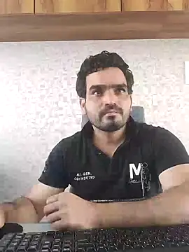 Snapshot of indianguy89 chatting on 12, 1, 2025 indianguy89 online show from 12, 1, 2025