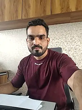 Snapshot of indianguy89 chatting on 18, 1, 2026 indianguy89 online show from 18, 1, 2026