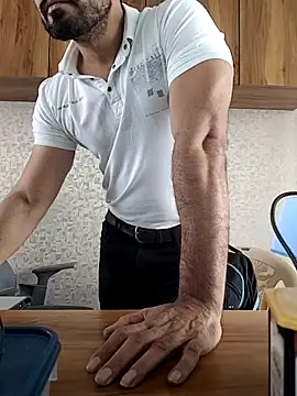 Snapshot of indianguy89 chatting on 15, 2, 2026 indianguy89 online show from 15, 2, 2026