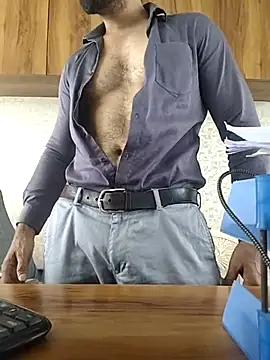 Snapshot of indianguy89 chatting on 18, 3, 2026 indianguy89 online show from 18, 3, 2026