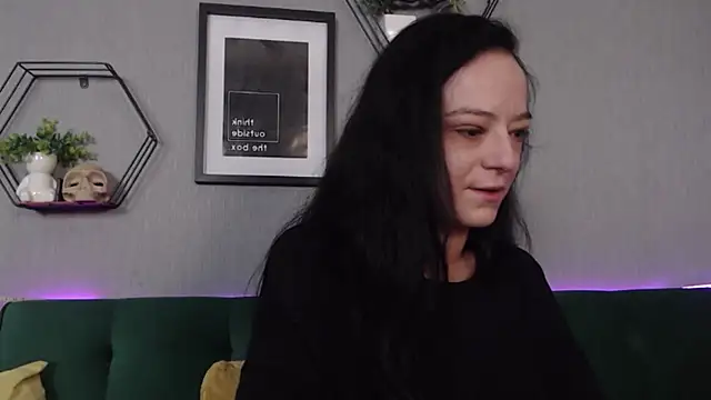 Snapshot of IzabelllNoir chatting on 2, 2, 2025 IzabelllNoir online show from 2, 2, 2025