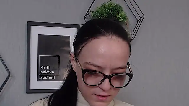 Snapshot of IzabelllNoir chatting on 13, 2, 2025 IzabelllNoir online show from 13, 2, 2025