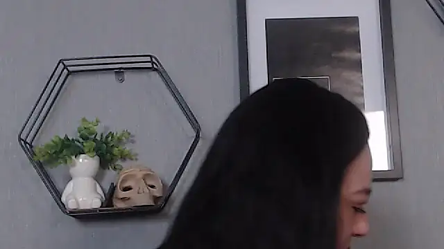 Snapshot of IzabelllNoir chatting on 13, 2, 2025 IzabelllNoir online show from 13, 2, 2025