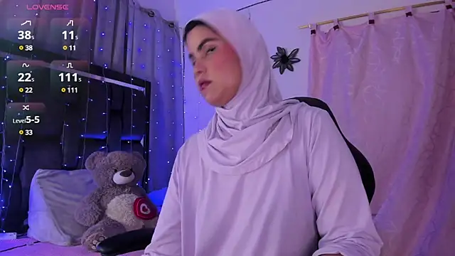 AishaAmin  online show from 26, 12, 2024