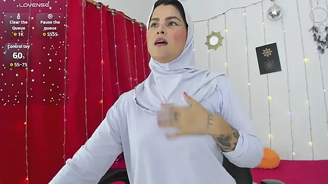 AishaAmin  online show from 17, 1, 2026