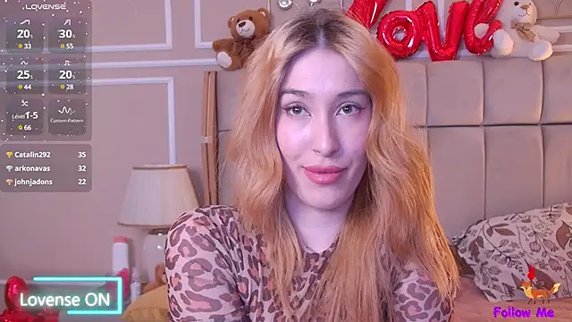 Snapshot of SerenaBennet chatting on 25, 2, 2025 SerenaBennet online show from 25, 2, 2025