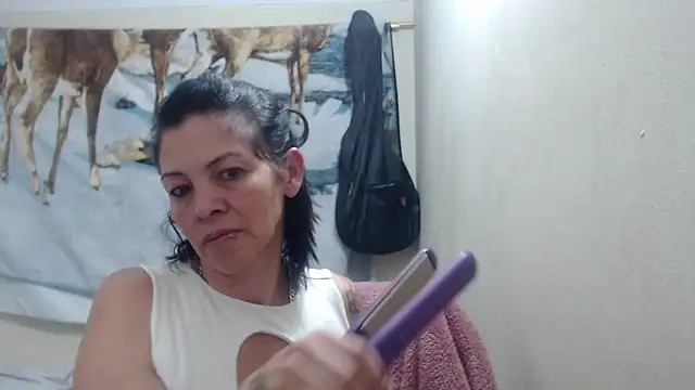 electra-mommy online show from 27, 2, 2025