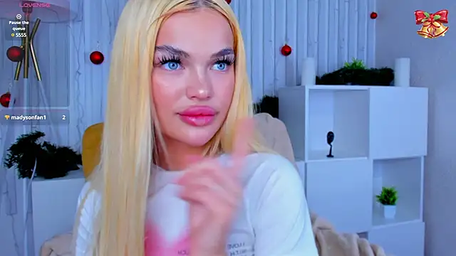 Angel Sapphire  online show from 26, 1, 2025