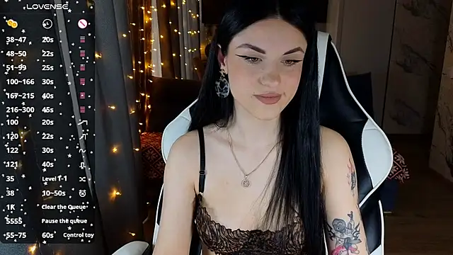 Mary   Moore online show from 5, 12, 2024