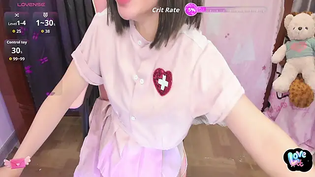 Yuka Chan online show from 9, 10, 2025