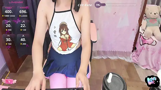 Yuka Chan online show from 13, 10, 2025