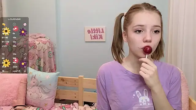 PrincessLittleKiki online show from 18, 10, 2025