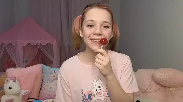 Snapshot of PrincessLittleKiki chatting on 14, 2, 2026 PrincessLittleKiki online show from 14, 2, 2026