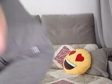 Snapshot of _JustmeHere_ chatting on 23, 10, 2025 JustmeHere online show from 23, 10, 2025