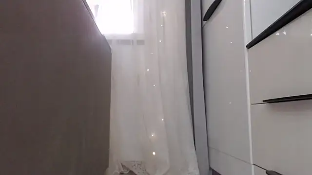 Snapshot of _JustmeHere_ chatting on 9, 11, 2025 JustmeHere online show from 9, 11, 2025