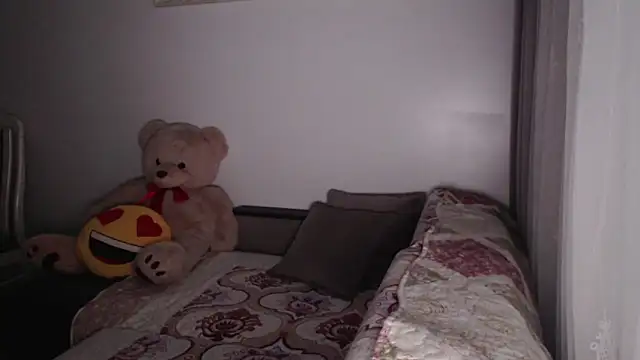  JustmeHere  online show from 27, 11, 2025