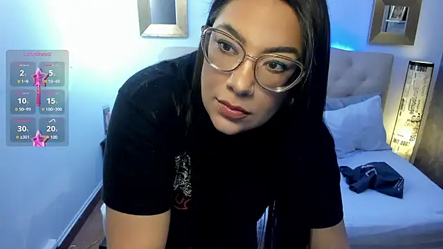 Snapshot of Daring__natasha_ chatting on 9, 12, 2024 Daring natasha online show from 9, 12, 2024