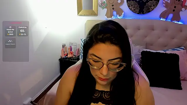 Snapshot of Daring__natasha_ chatting on 12, 12, 2024 Daring natasha online show from 12, 12, 2024