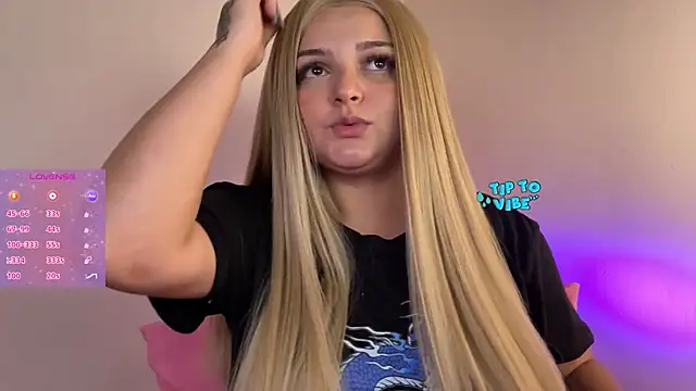 SweetPaige  online show from 16, 12, 2024