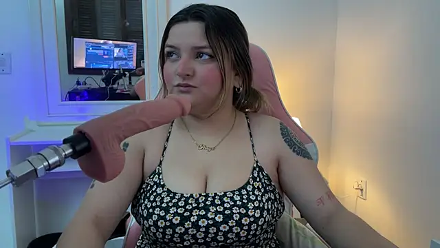 SweetPaige  online show from 30, 9, 2025