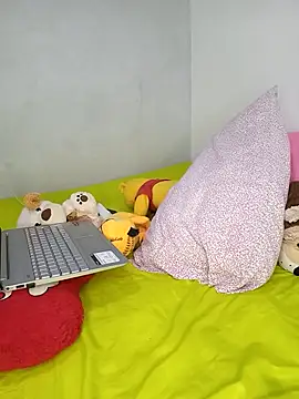 Amy sweet-03 online show from 18, 11, 2025