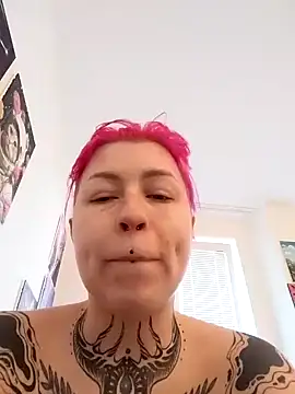 divine eve online show from 29, 1, 2025