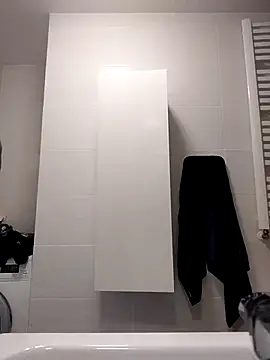 Snapshot of divine_eve chatting on 2, 3, 2026 divine eve online show from 2, 3, 2026