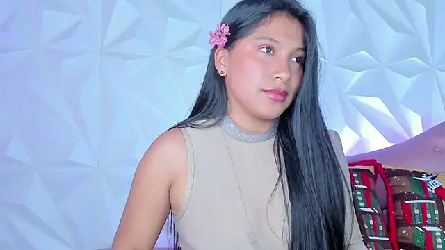 Snapshot of LinnaGardenia chatting on 20, 12, 2024 LinnaGardenia online show from 20, 12, 2024