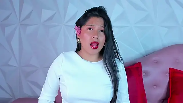 Snapshot of LinnaGardenia chatting on 25, 12, 2024 LinnaGardenia online show from 25, 12, 2024